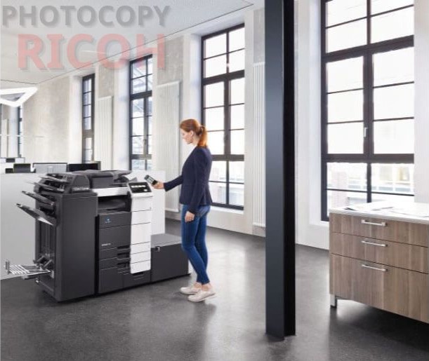 Sai lầm khi sử dụng máy photocopy : việc đặt máy photocopy ở những chỗ chật hẹp, không thoáng khí sẽ làm cho máy dễ bị nóng, đồng thời ảnh hưởng không tốt cho sức khỏe của người dùng