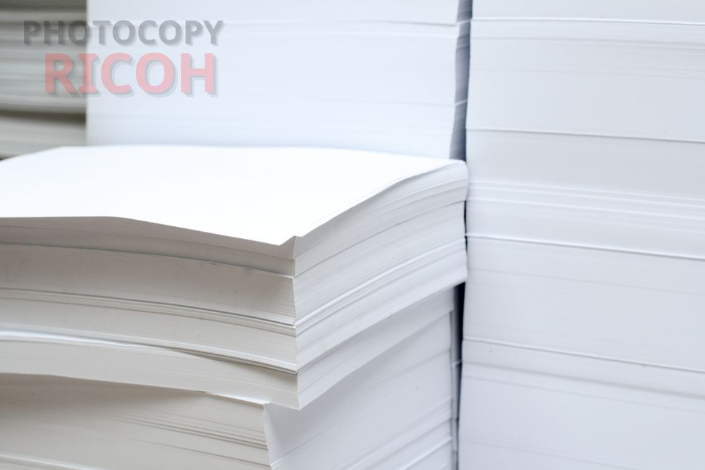 máy photocopy công nghiệp thường không kén giấy như các dòng máy thông thường, chỉ cần từ 60gsm là đã có thể chạy tốt