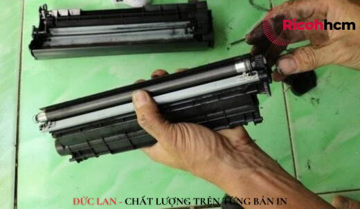 Chỉnh mực máy photocopy Toshiba - Nạp mực